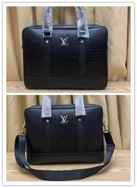 Picture of Louis Vuitton Mens Bags _SKUfw135425003fw